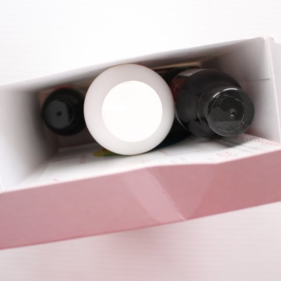 Oligo Calura Gloss Demi-Permanent Sample Kit - Picture 4 of 4